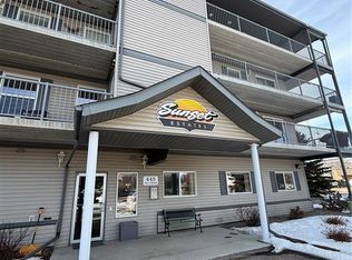 445 Government Rd #205, Weyburn, SK S4H0P5