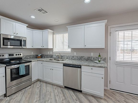 4th image of 21267 E Blue Jay Lane