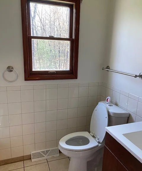 894 Swann Rd — Photo 8