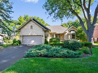 804 Sunset Rd, Wheaton, IL 60189