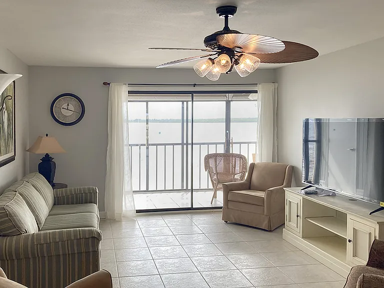 14459 River Beach Dr #D-229 — Photo 4