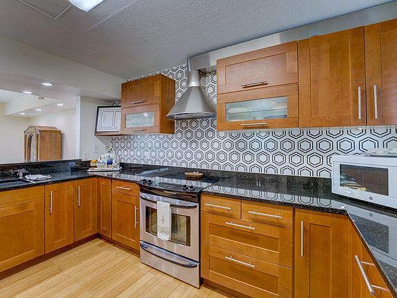 5th image of 1704 Hidden Hills Rd APT 207
