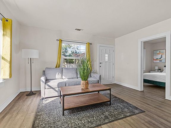 5th image of 3132 B St