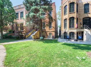 822 S Bishop St #2, Chicago, IL 60607