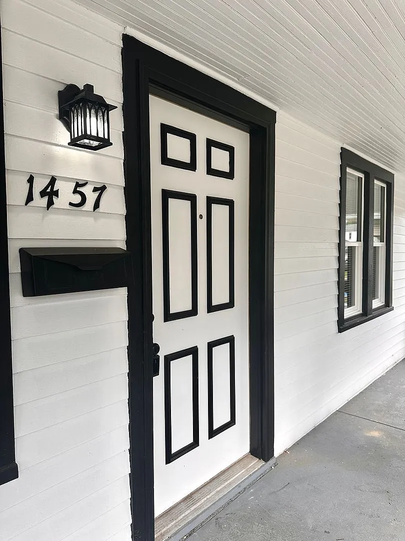 Historic Charm Meets Modern Living in this 2 bedroom Bungalow — Photo 3