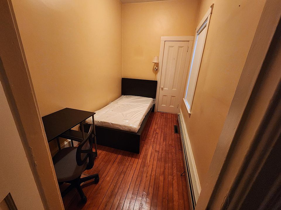 1st image of 66 Brook St #1C