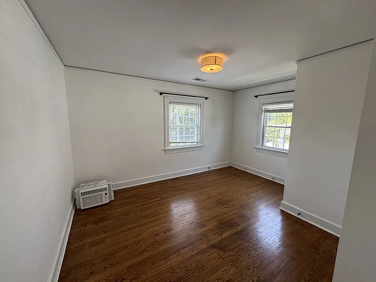 310 Yeardley Ave — Photo 25