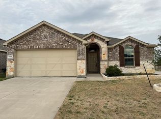 4700 Essonite Rd, Aubrey, TX 76227