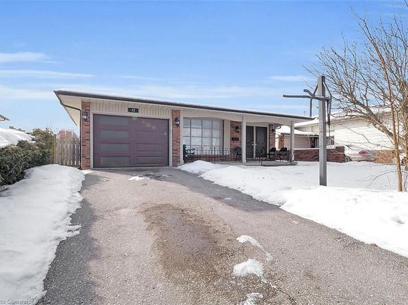 17 Locust Cres, London, ON N6E 2K1