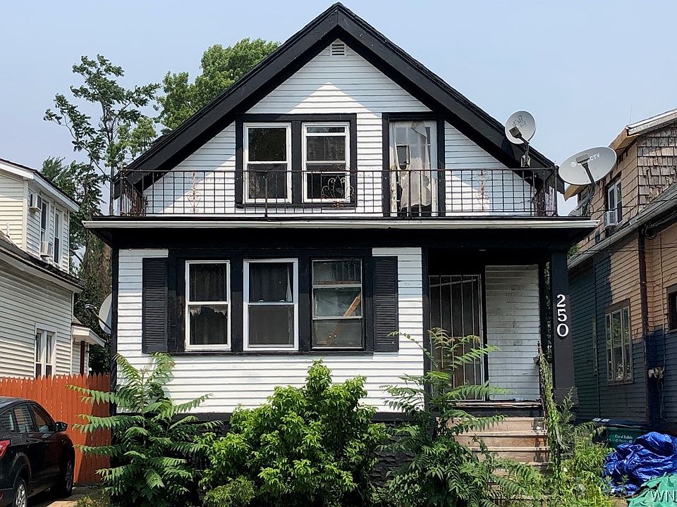 1st image of 250 Box Ave