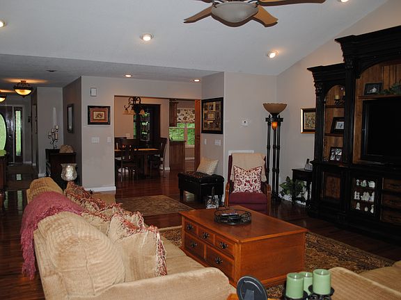 4th image of 122 Knollwood Trail
