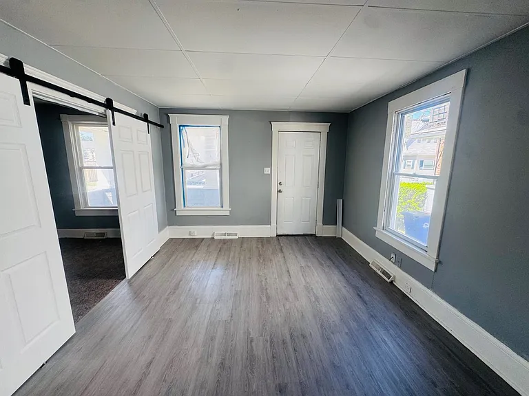 3405 Roehl Ave — Photo 34