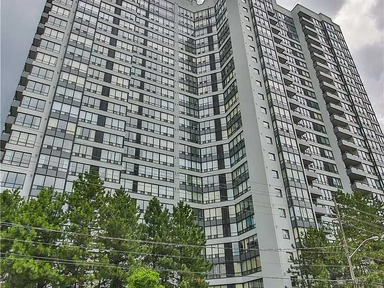 7 Bishop Ave E #1909 — Photo 17