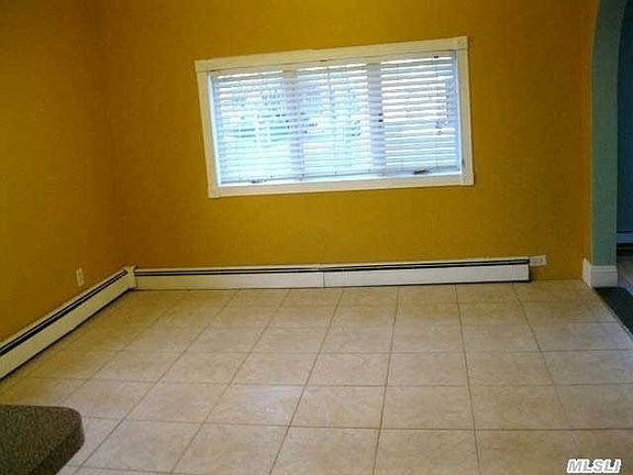 2nd image of 109 Alice Ave