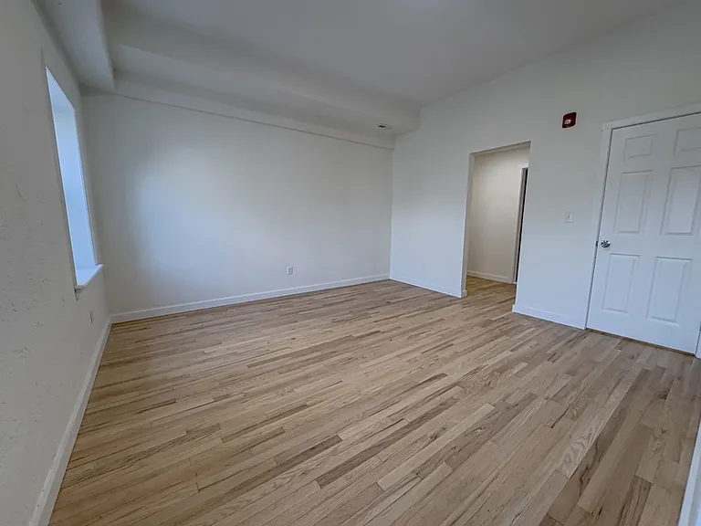 536 N 19th St #3 — Photo 15