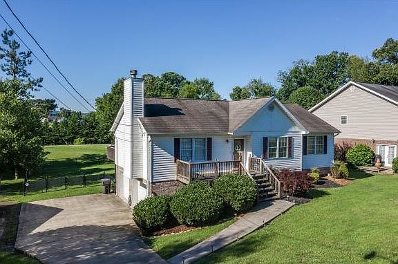 4th image of 111 Hawk Ln