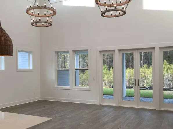 21 Anastasia Cir, Rosemary Beach, FL 32461