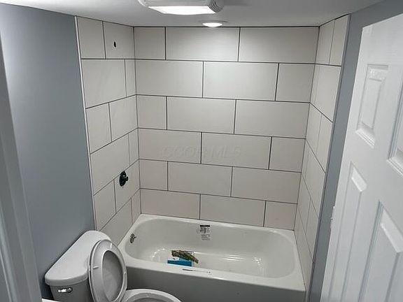5th image of 3717 Michigan Ave
