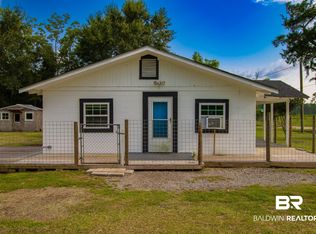 6330 Albritton Rd, Walnut Hill, FL 32568