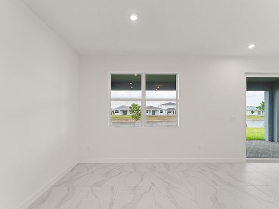 5th image of 14483 SW Woodford Way