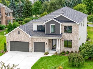 235 Plainfield Ct, Vernon Hills, IL 60061