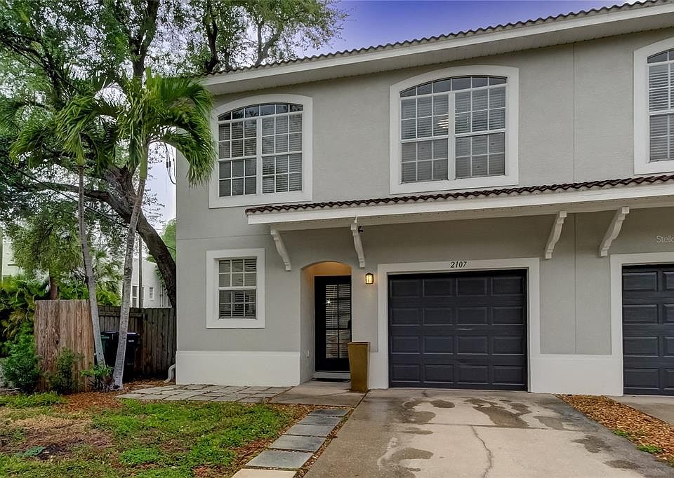 1st image of 2107 W DE LEON STREET