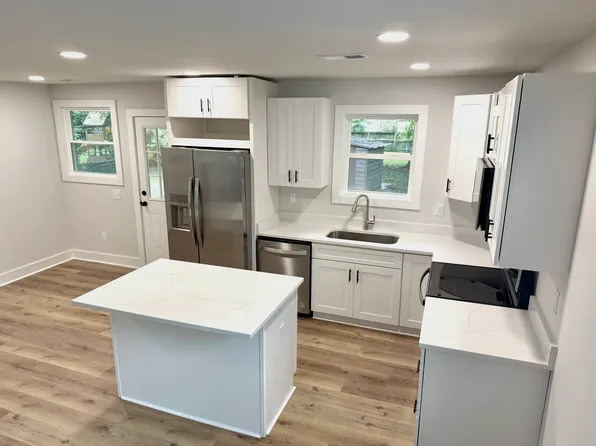 1128 Omega Dr, Columbia, SC 29223