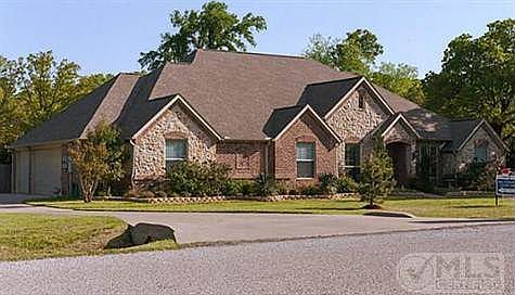 5th image of 7512 Woodwind Dr