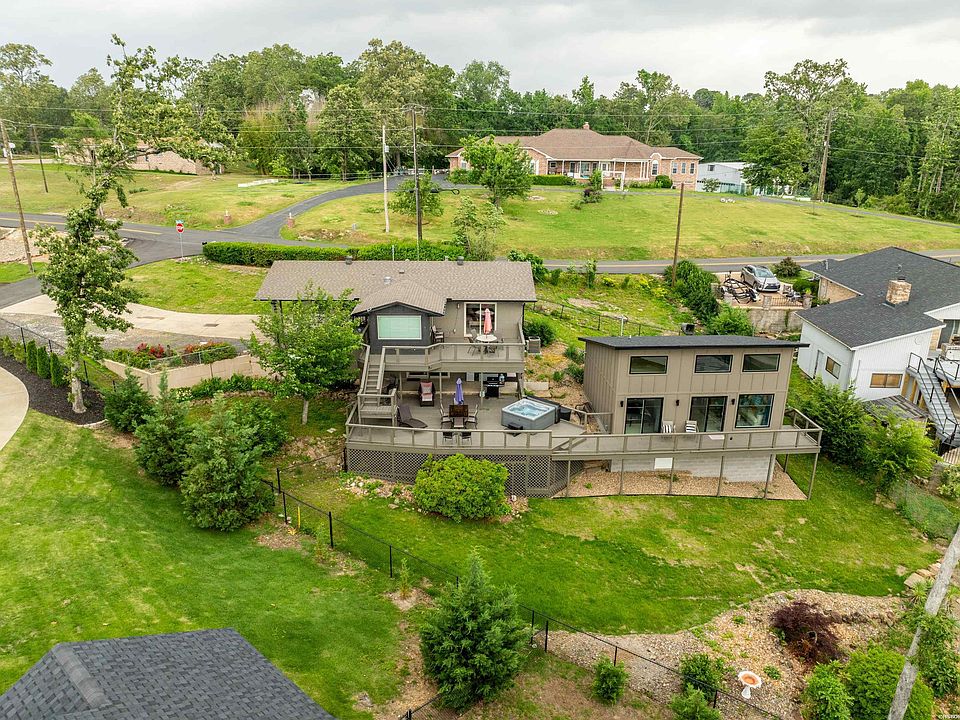 1st image of 291 Peninsula Dr