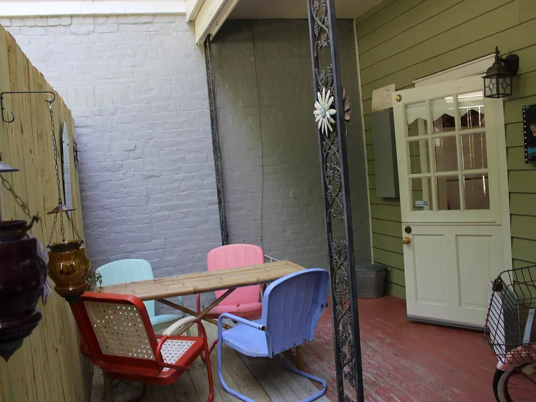 416 Price St — Photo 11