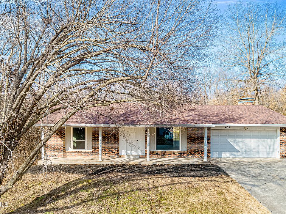 1st image of 609 Norris Dr