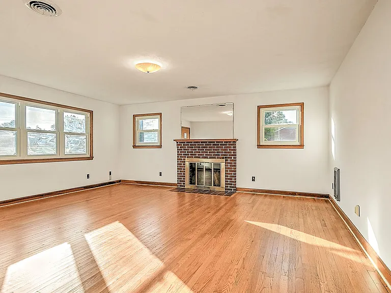 210 Mount Bethel Rd — Photo 23