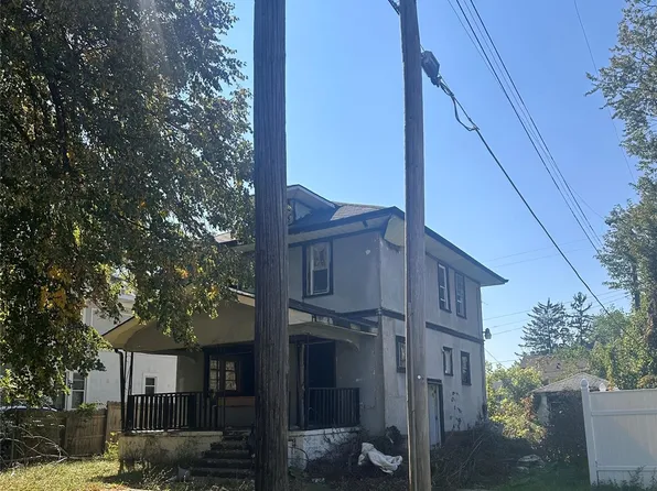 1645 Seminole St, Flint, MI 48503