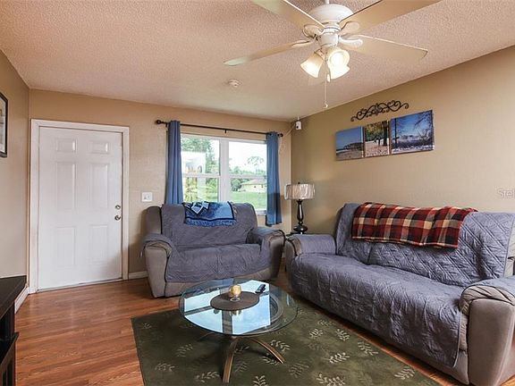 3rd image of 1244 Barton Ave