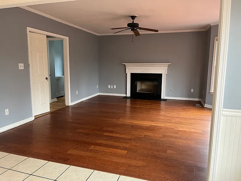 Good size living room