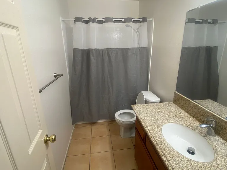310 N Moore Ave #C — Photo 6