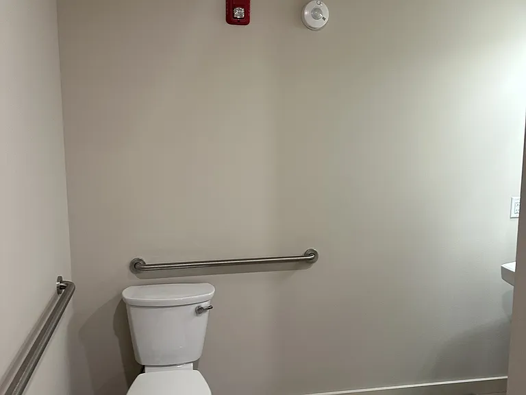 4 Laurel Hill Dr #3 — Photo 16