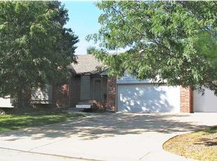 11509 W Chartwell Cir, Wichita, KS 67205