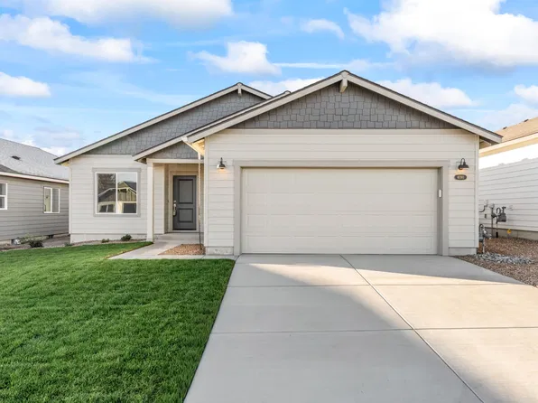 4090 SW Pumice Ave, Redmond, OR 97756