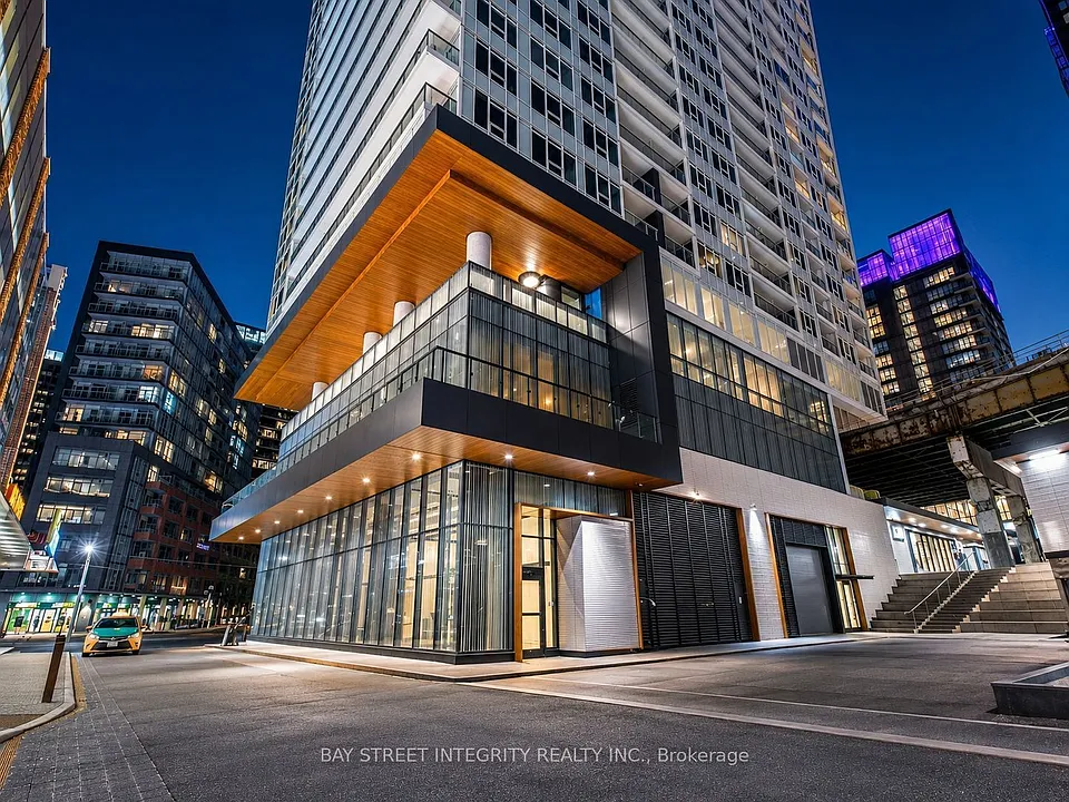 19 Bathurst St #2001