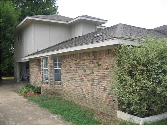 4th image of 1212 Meadow Ln