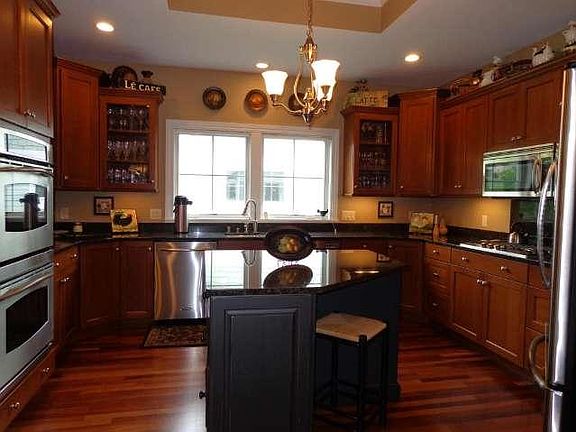 5th image of 551 Fairway Creek Dr