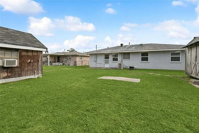 2524 Mississippi Ave — Photo 15