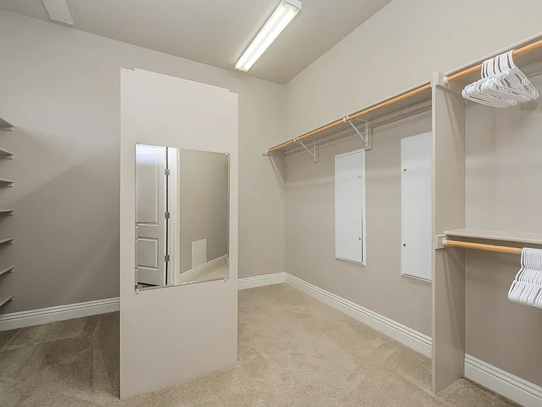 1362 Pioneer Trl — Photo 41
