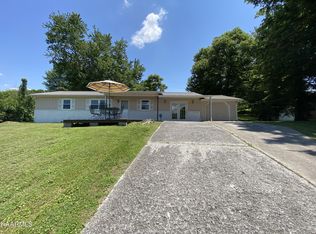 512 Meadow St, Harrogate, TN 37752