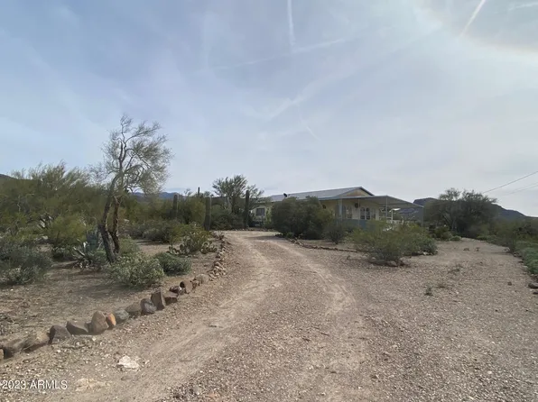 20365 E WAGON WHEEL Circle, Black Canyon City, AZ 85324