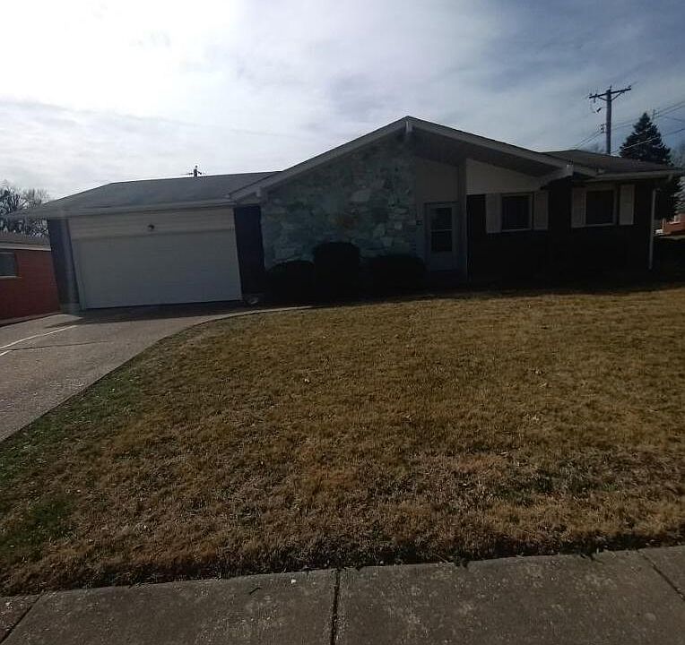 2nd image of 4372 Schmittwoods Ct