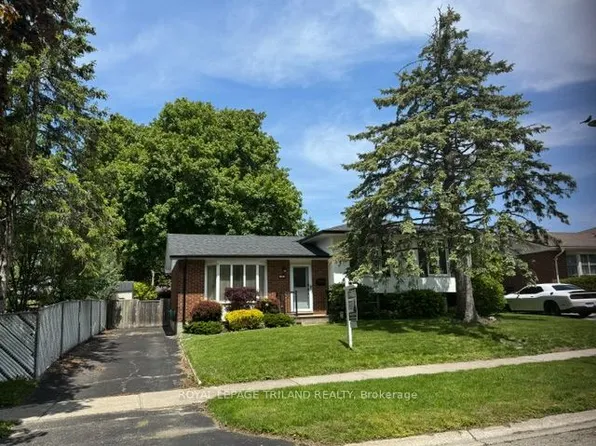 85 McTaggart Cres, London, ON N5X 2E2