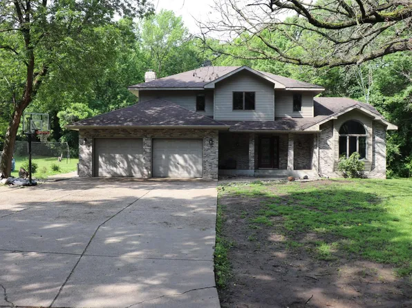 29305 Frontage Rd, Saint Joseph, MN 56374