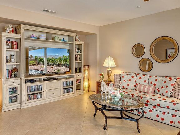 4th image of 2587 Savanna Way